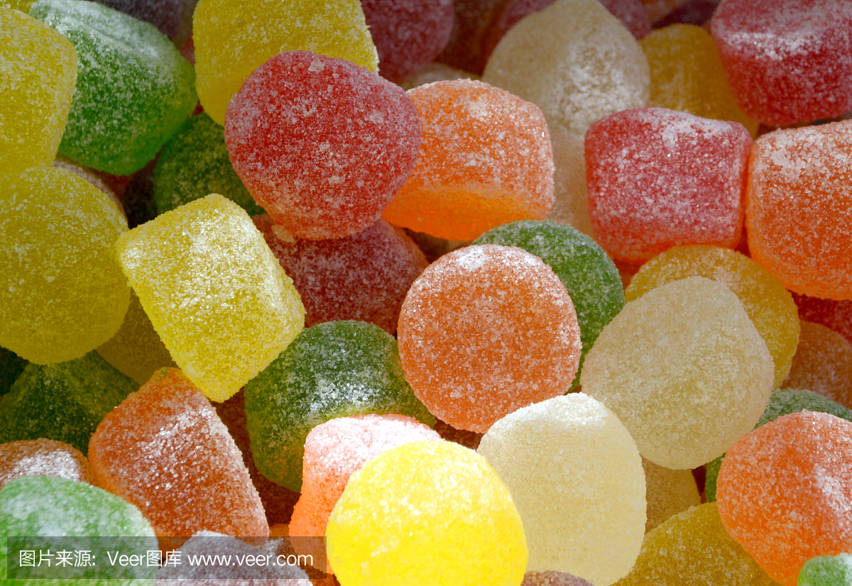 五彩繽紛的果凍糖果在農貿市場展出