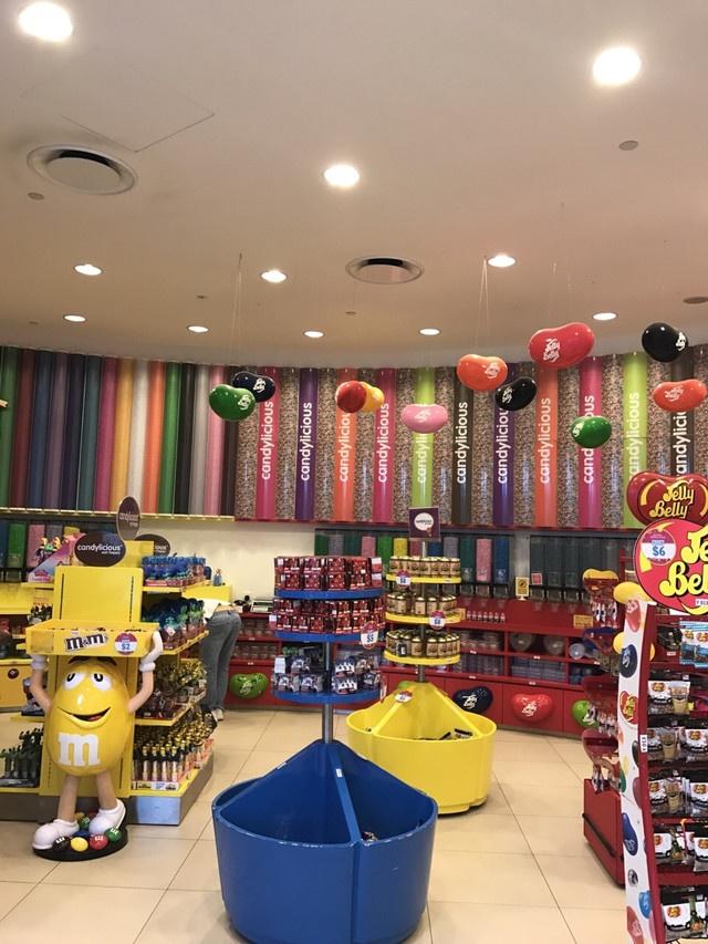 新加坡圣淘沙島-環球影城、糖果店、沙灘