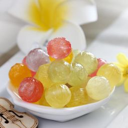 春天就是甜蜜時刻,女生最愛的糖果秀