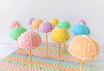 香港東涌城竟然有個彩虹天幕,五一趕緊去許愿