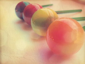 刷牙是一門學問 做好這些細節(jié)，讓牙齒亮白無糖果殘留